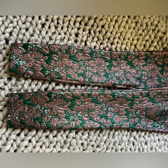 Dolce & Gabbana Multicolor Iridescent Brocade Jacquard Trousers Crop - Picture 5 of 9